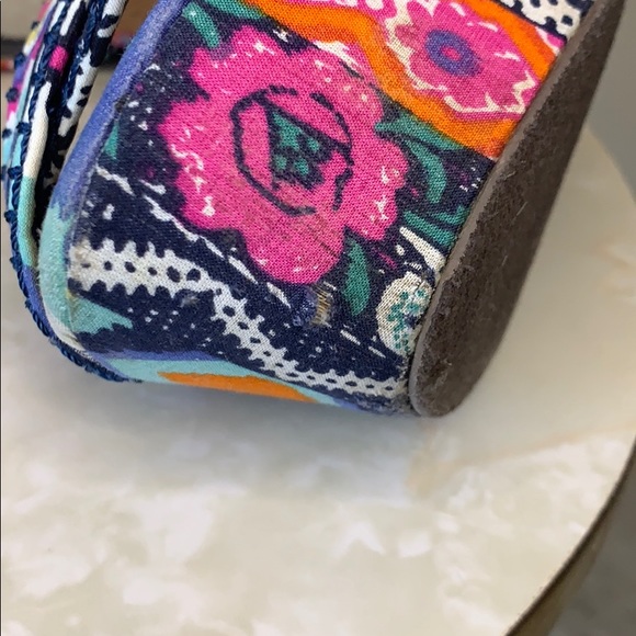 Steve Madden Aztec Wedges - Picture 4 of 5